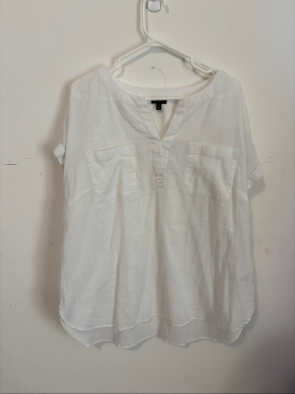 Talbots White V-Neck Double Pocket Blouse